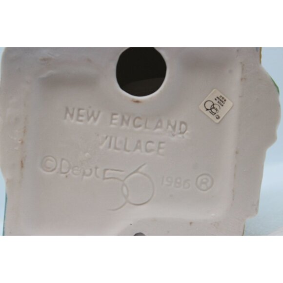 Dept 56 New England Village - Apothecary (no box) - Picture 5 of 5